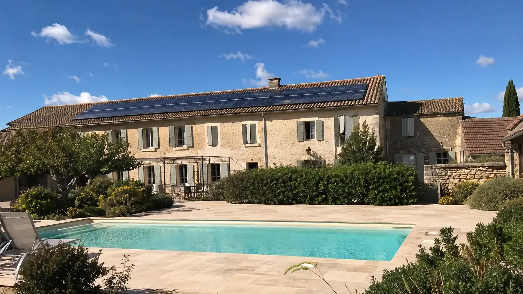 Image installateur panneaux solaires 6 panneaux solaires economies