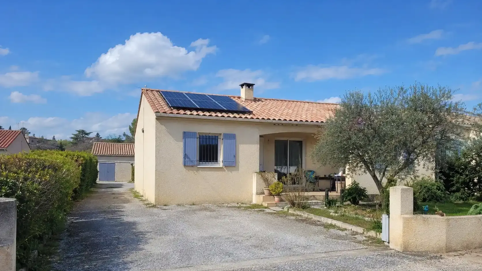 Image installateur panneaux solaires 8 panneaux solaires economies